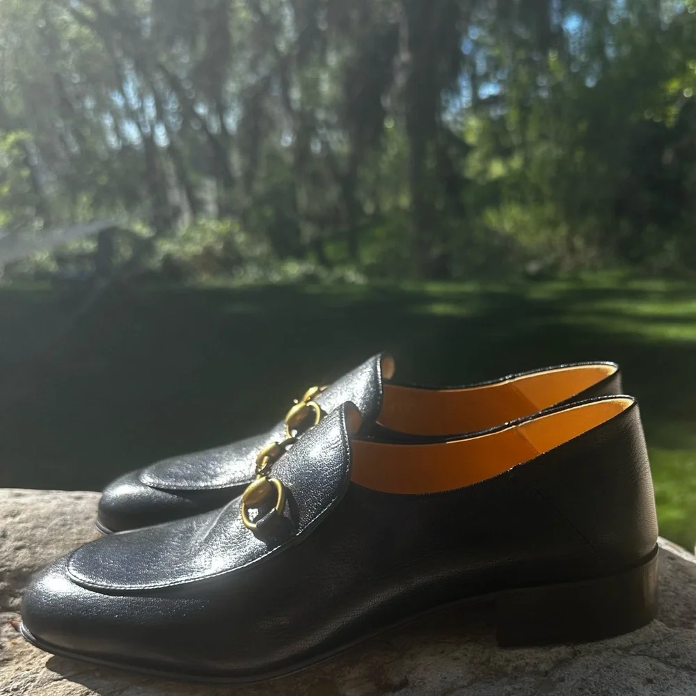 🩵Gucci Black Leather Horsebit Slip-On Loafers with Gold Hardware - Picture 5 of 11